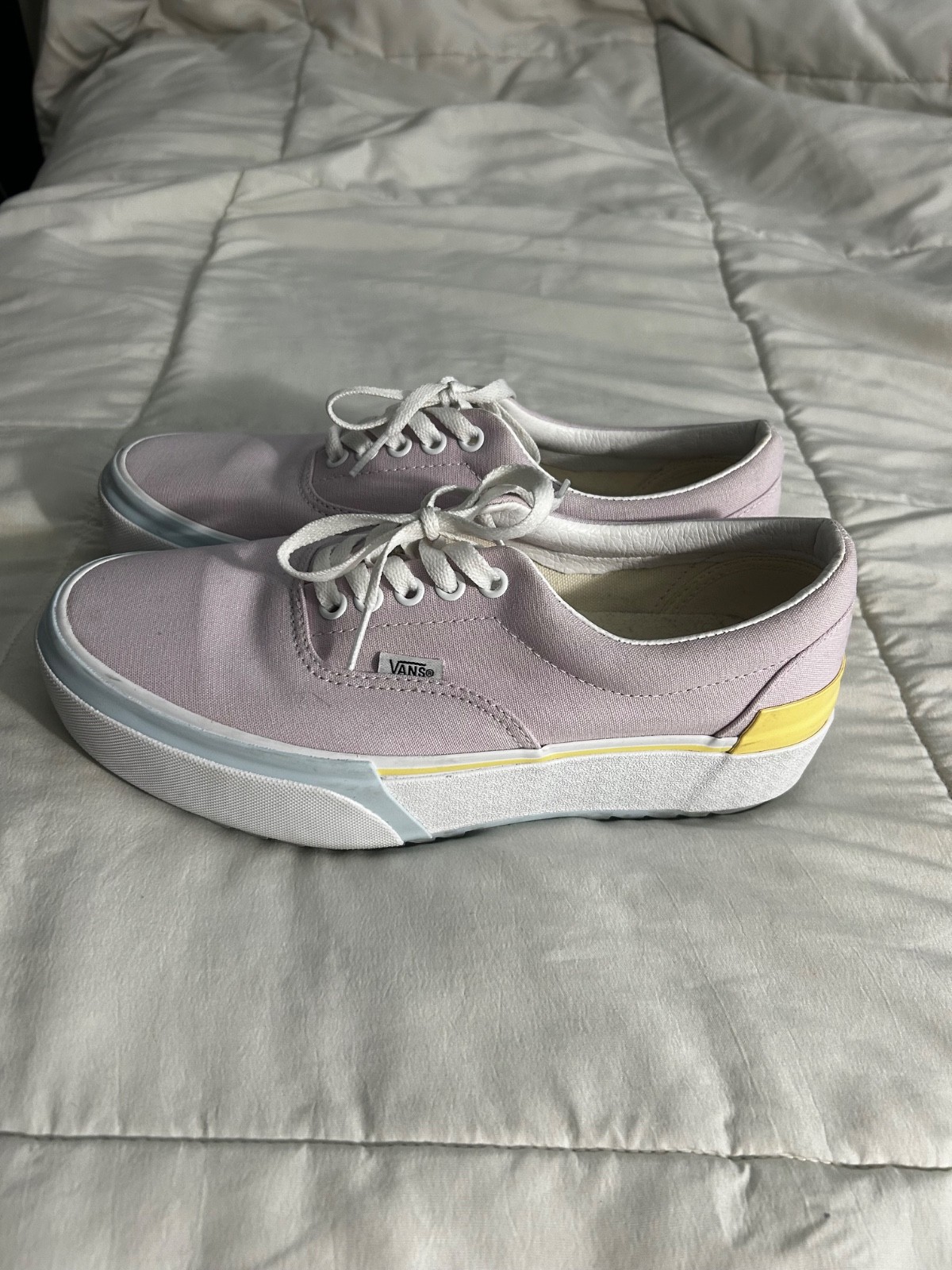 Great condition Vans shoes, women size 9.5 womens low rise platform Purple