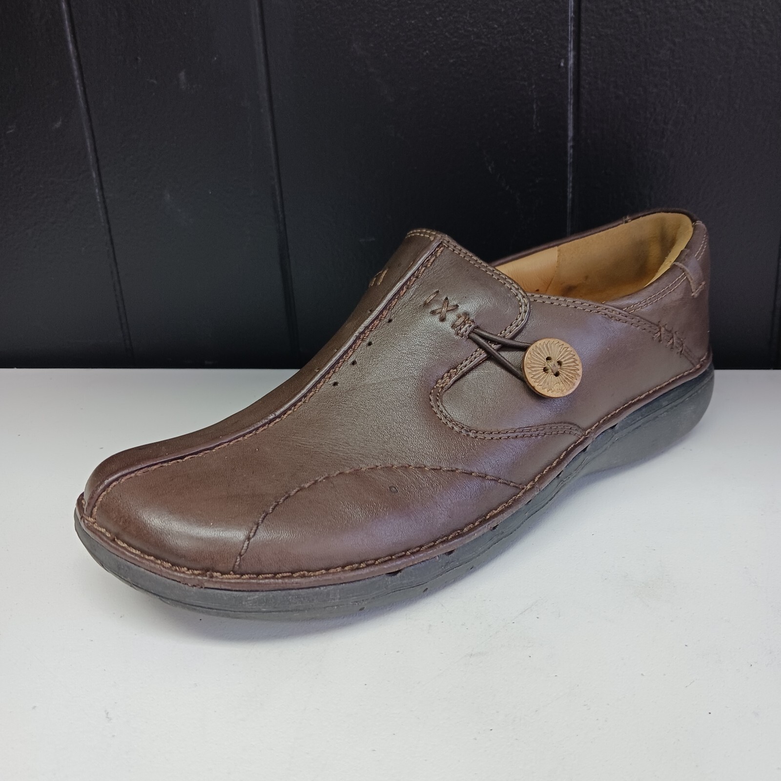 Clarks Unstructured 15764 Slip On Loafer Shoes Brown Leather Womens Size 7.5