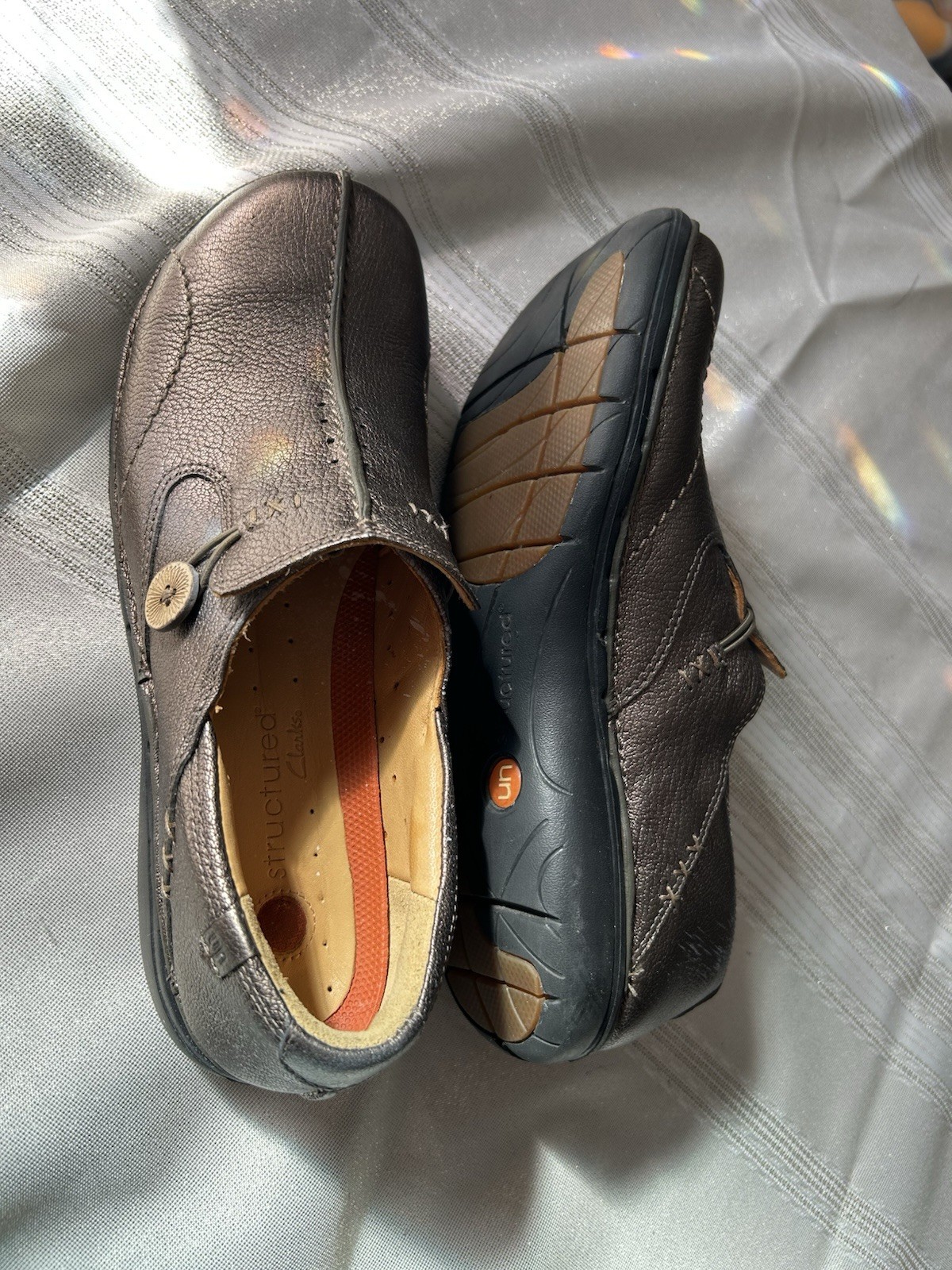 Clarks Unstructured Women’s Size 11 N Un.Loop Bronze leather slip-on Shoes