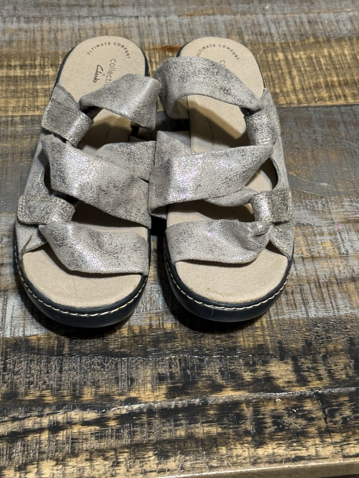 Clark’s collection laurieann kay silver metallic comfort Size
