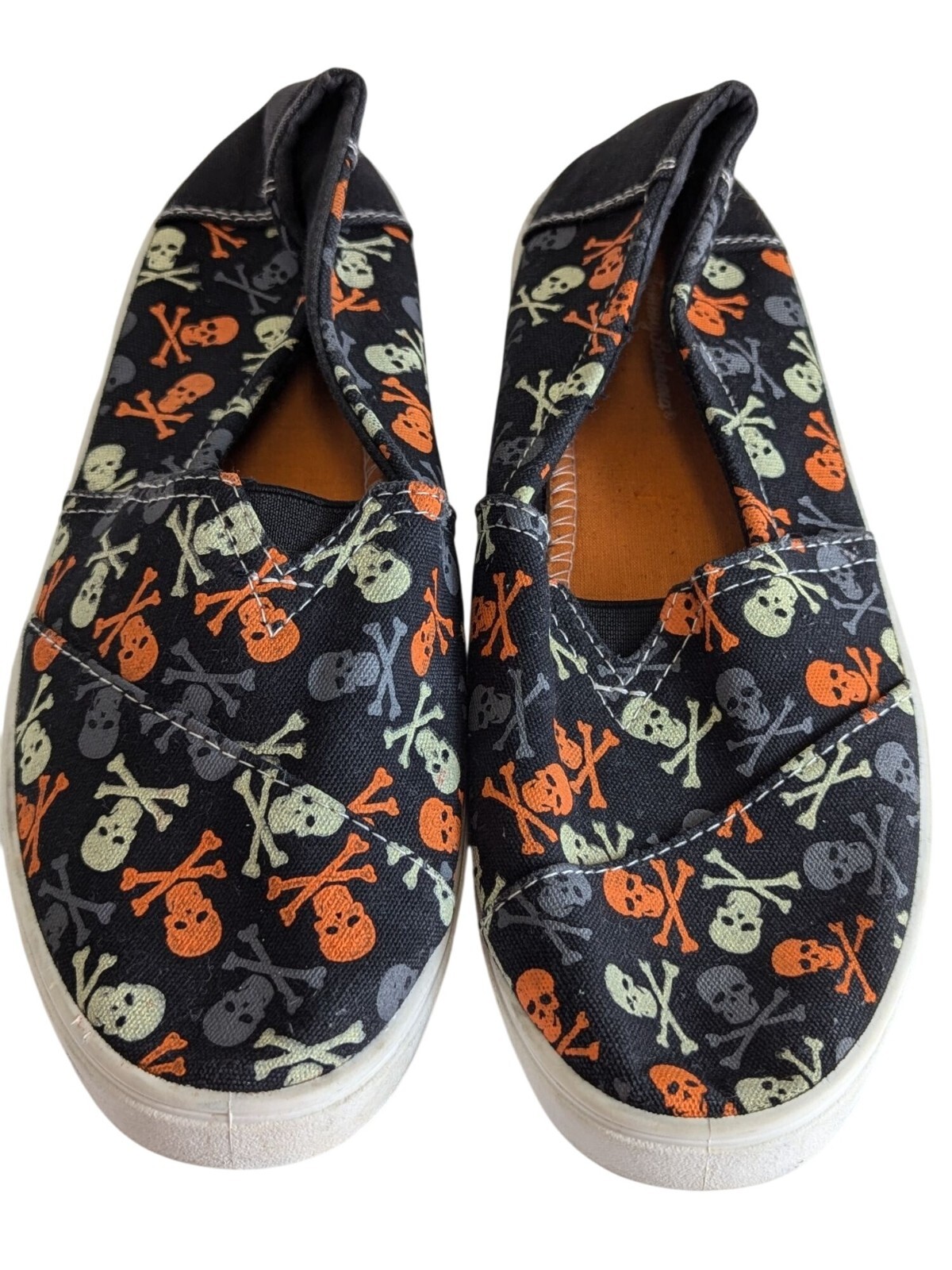 Tommy Bahama Halloween Skull Shoes Slip On Glow in Dark Size 8.5 Women Goth Edgy