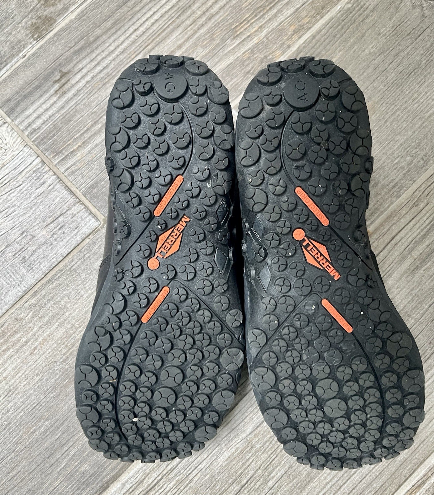 Women’s Merrell Black Leather Jungle Moc Heavy Duty Soles Size 9.5