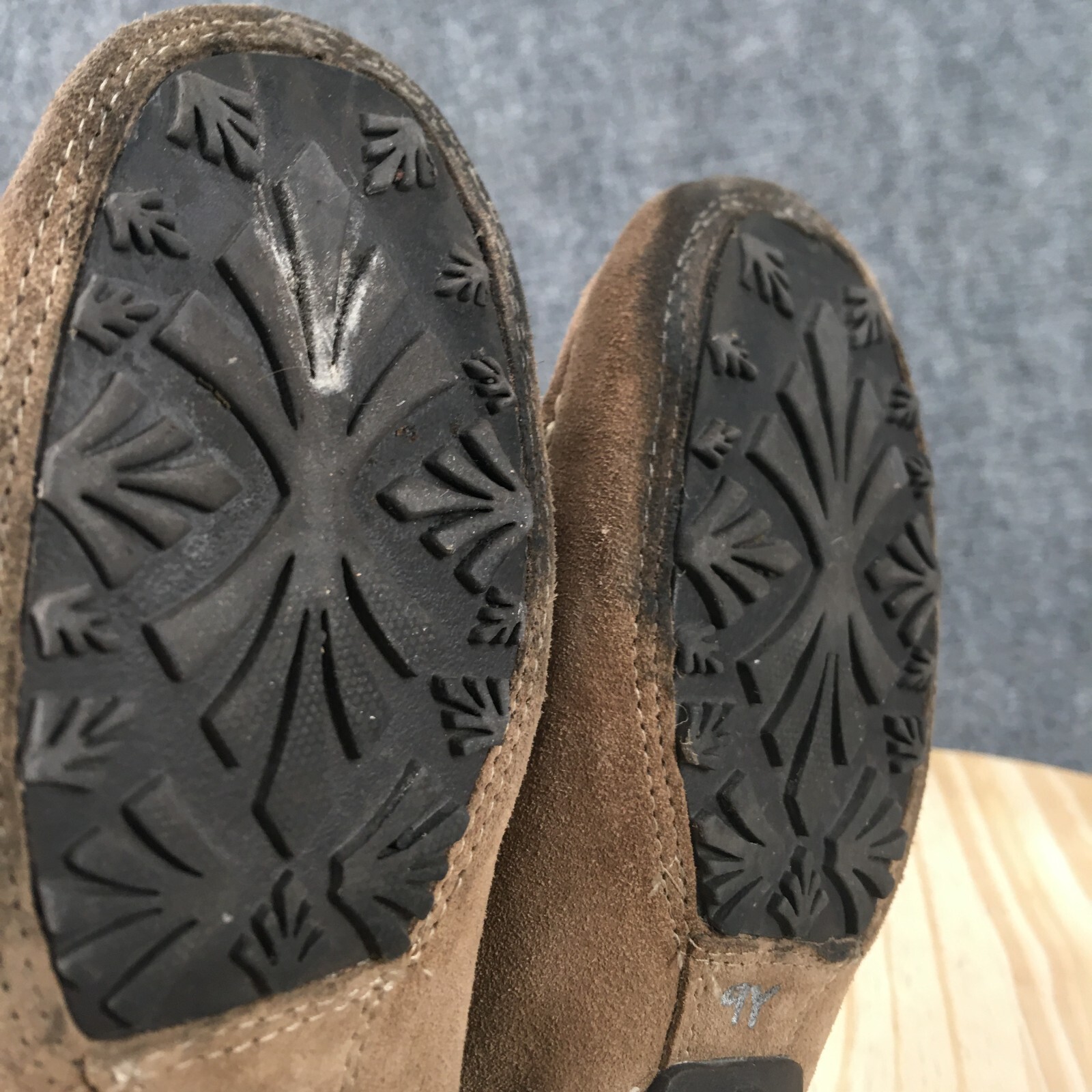Kelly & Katie Shoes Womens 6.5M Glenn Loafers Brown Leather Slip On Casual Flats