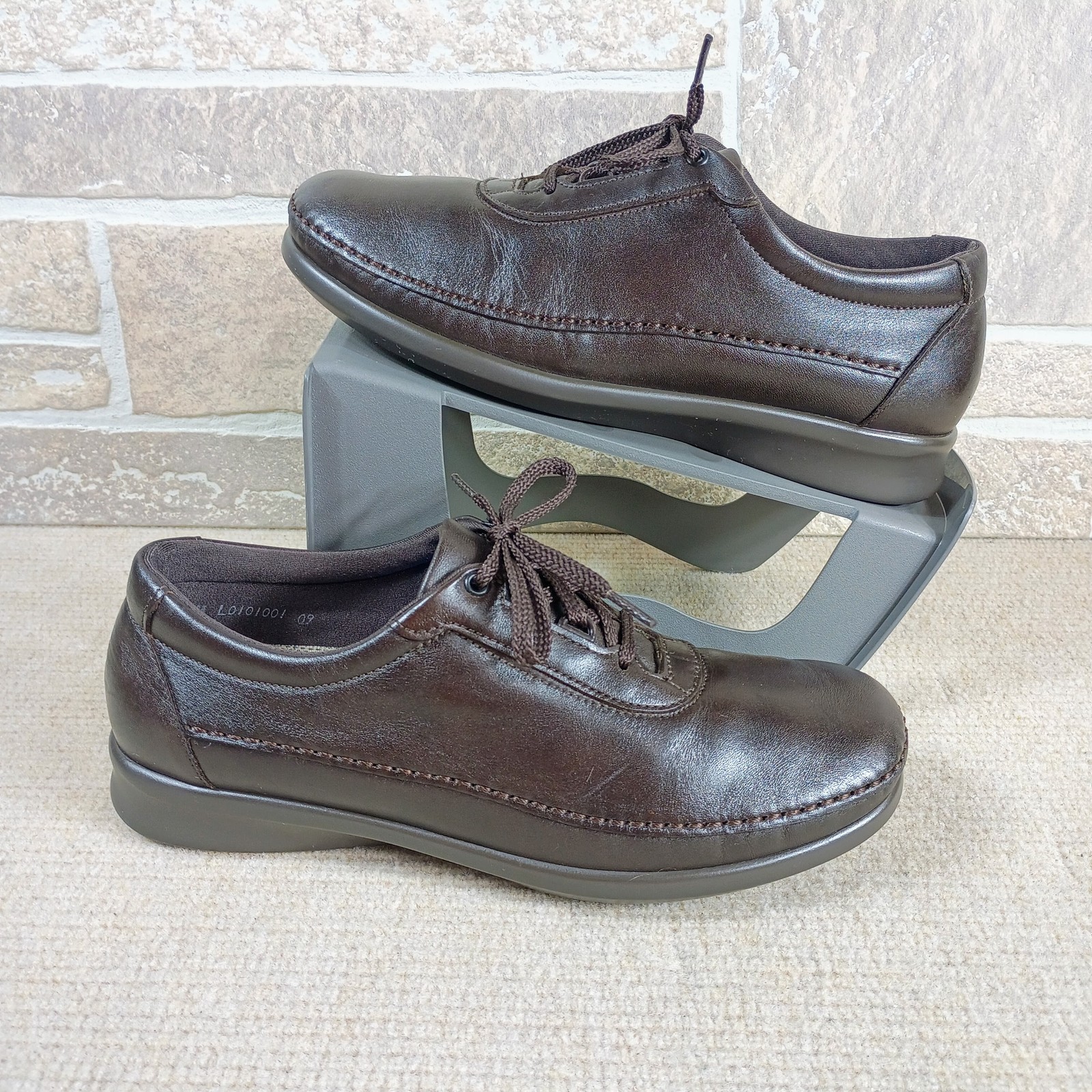 SAS Tripad Comfort Women’s 8 M Brown Leather Lace-Up Walking Shoes Made in USA