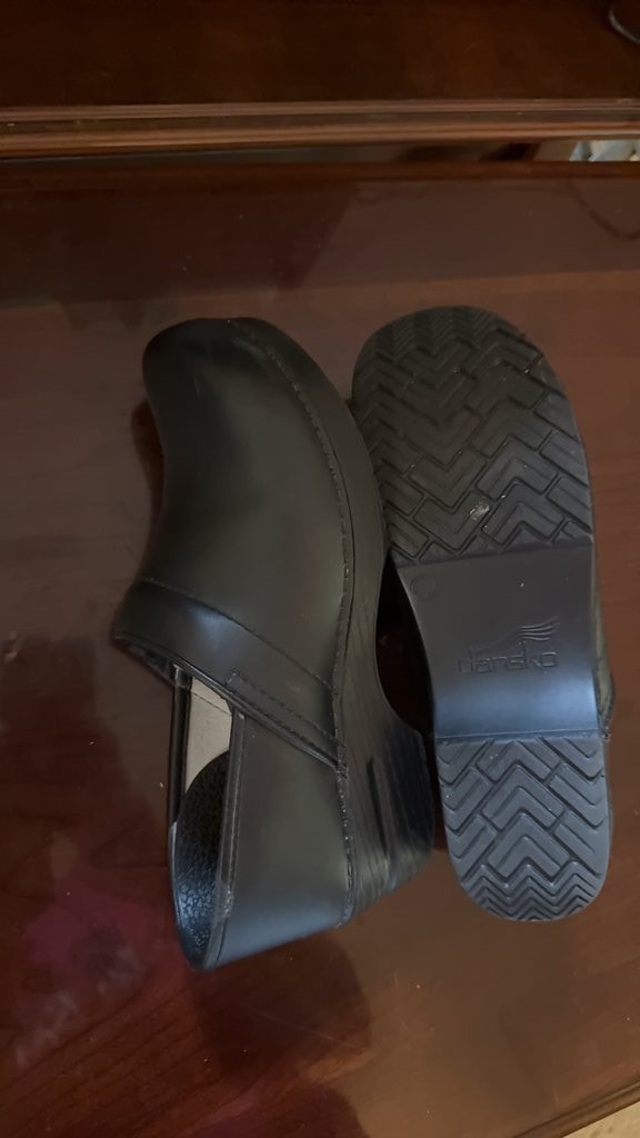 Dansko Black Leather Professional Clogs Size 41