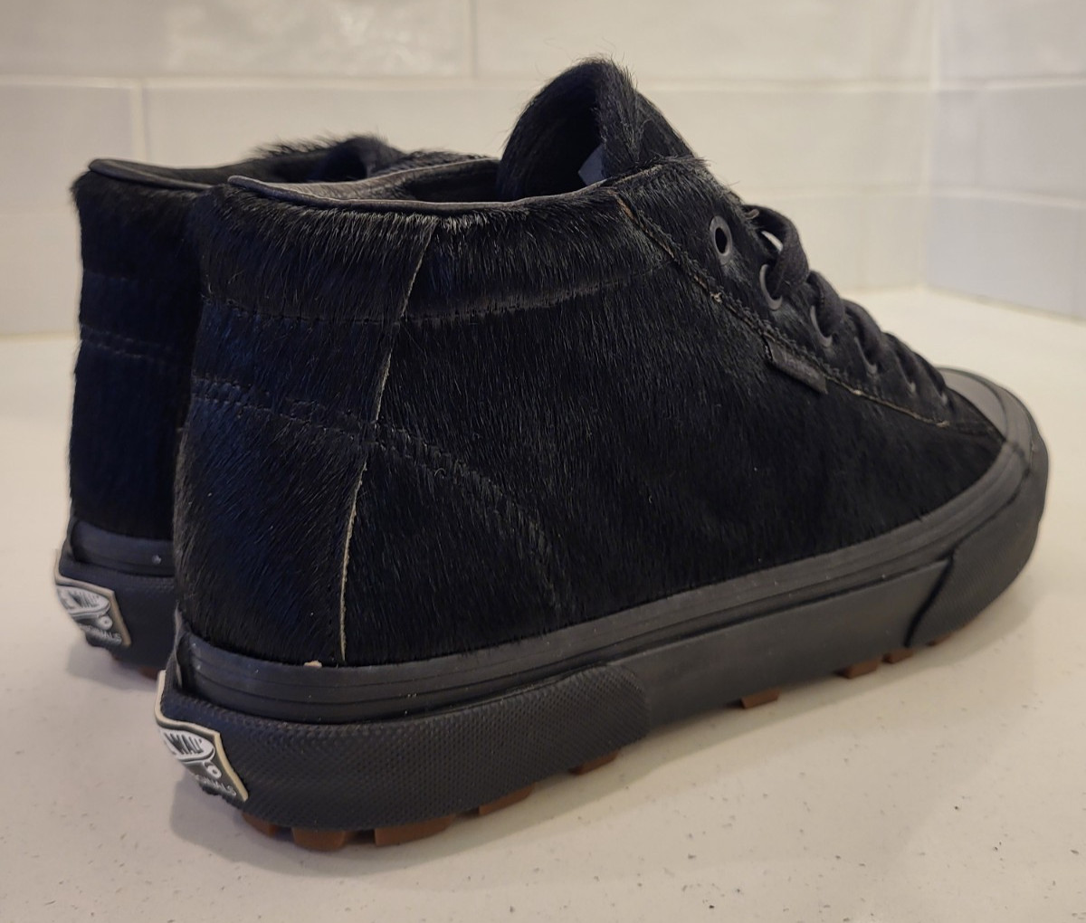 Vans Style 29 MID GI LX Pony Hair Black Woman’s size 7 Luxury