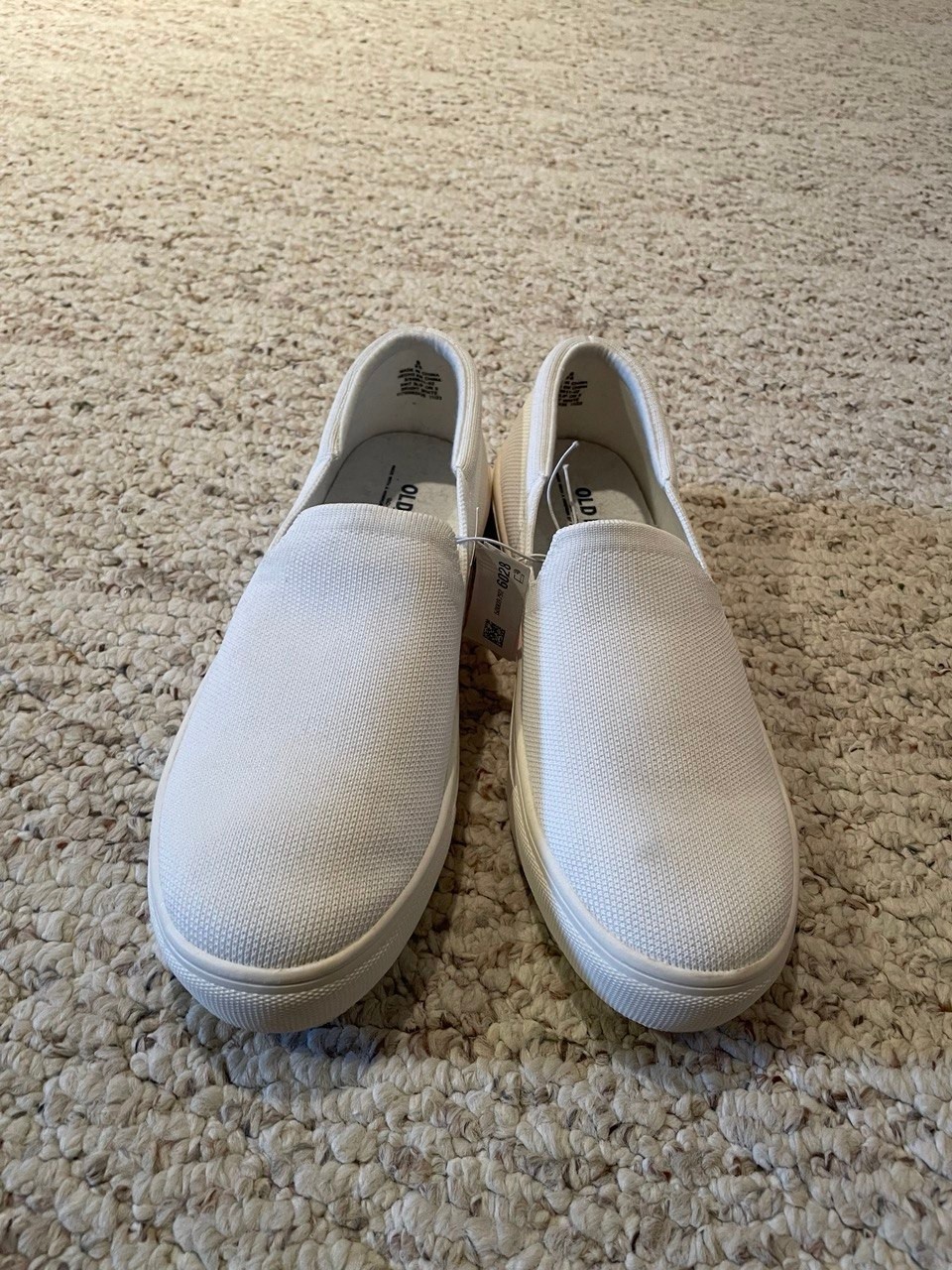Old Navy Shoes Womens size 8 Bright Slip On Sneakers White Canvas Low Top Round