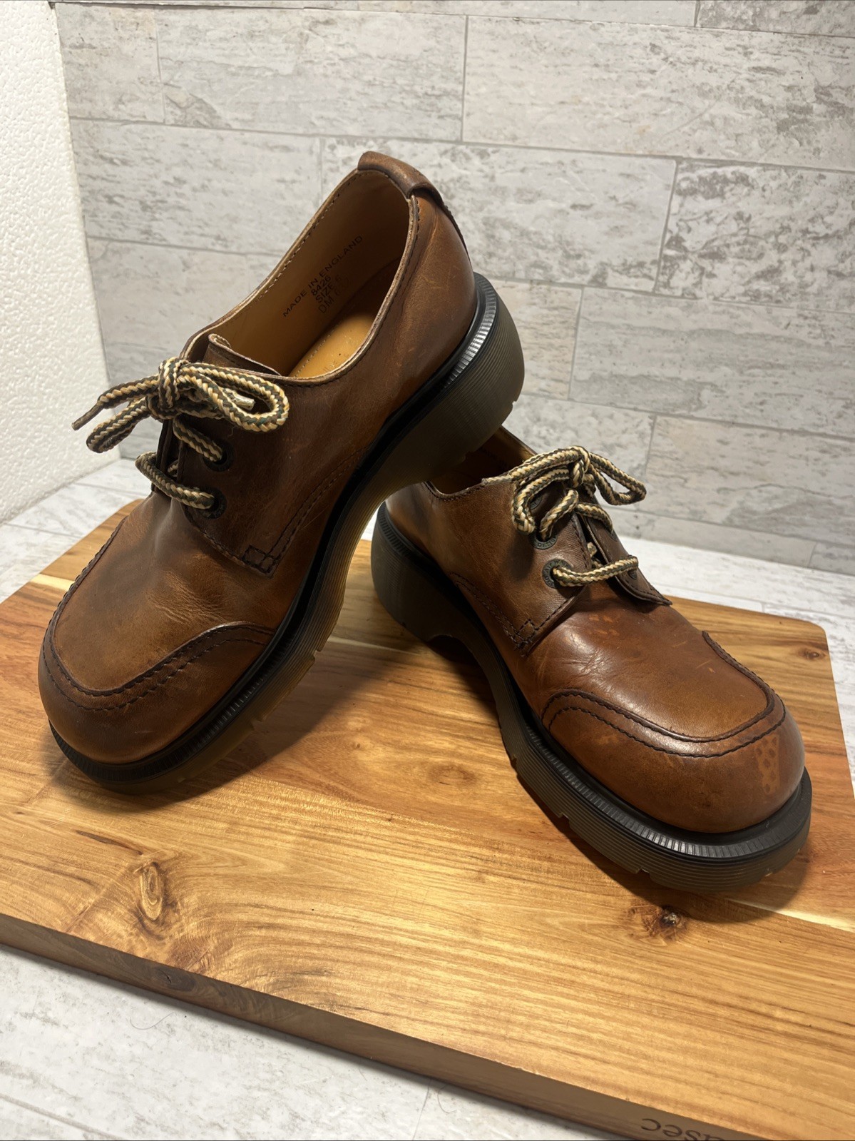 Vtg Doc Martens Shoes UK 6 US 8 Women Leather Y2K England Chunky Platform 8426