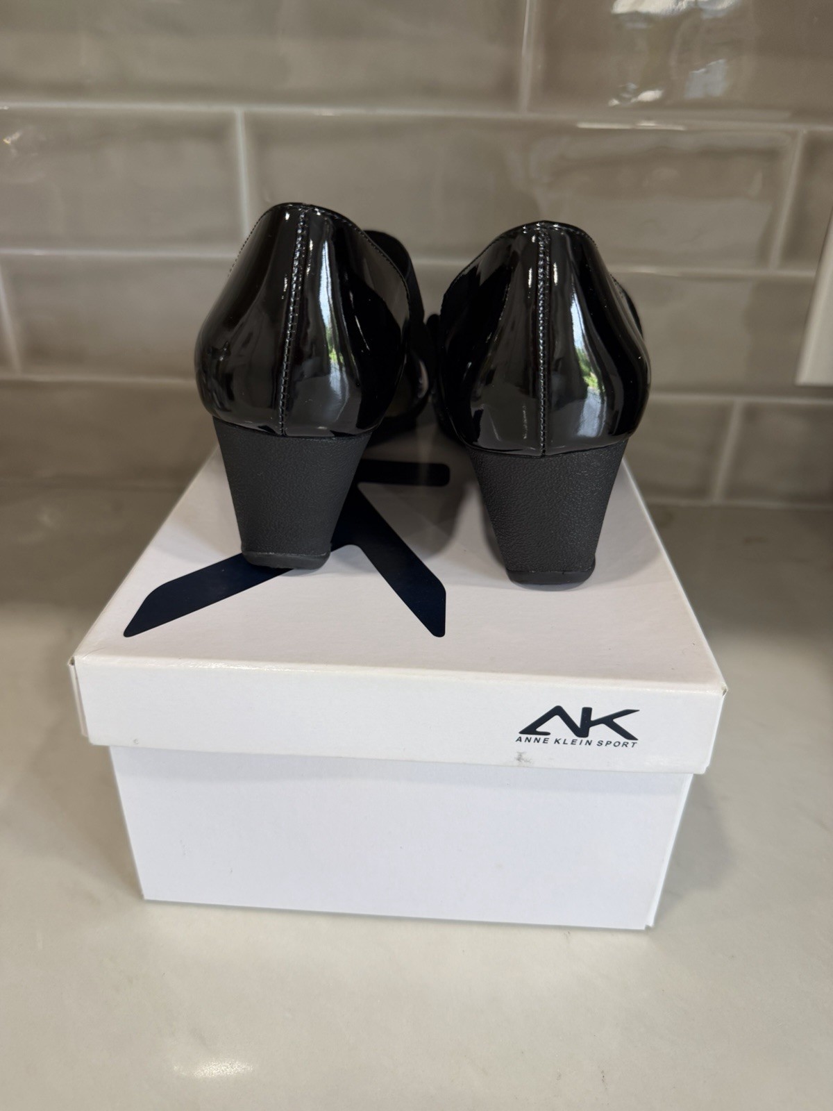 Anne Klein AK Sport Teaberry Slip On Wedge Black/White Size 6.5 Snake Skin NIB