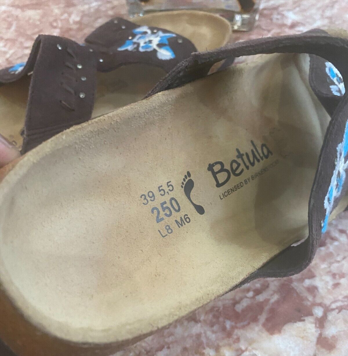 Betula by Birkenstock Zara Brown Embroidered Floral Sandals Size 8 EUC!