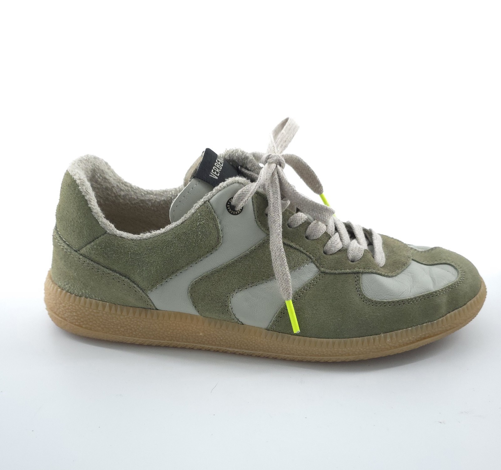 Verbenas Sora Cracking Sneaker Sage Green Rubber Sole Terry Cloth Lined Size 10