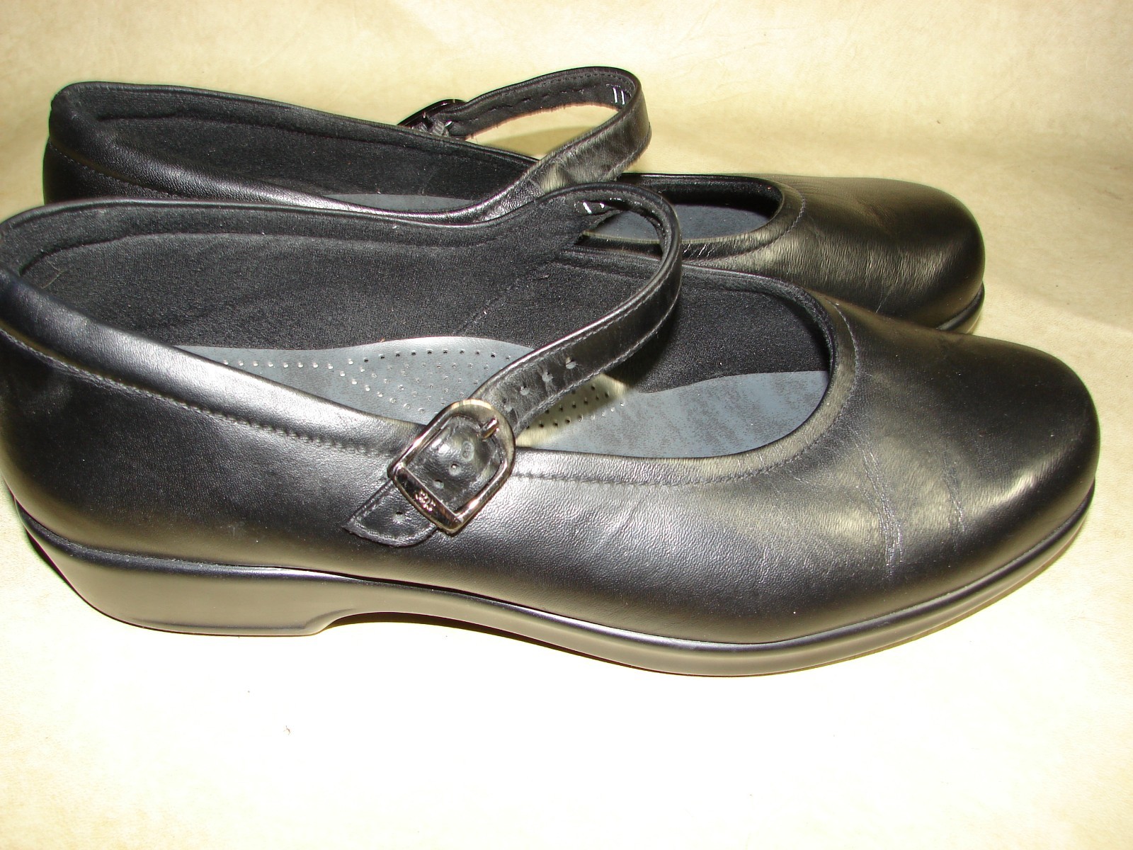 Womens SAS Maria Mary Jane Shoe 11 W Black Comfort Cushion w/Buckle