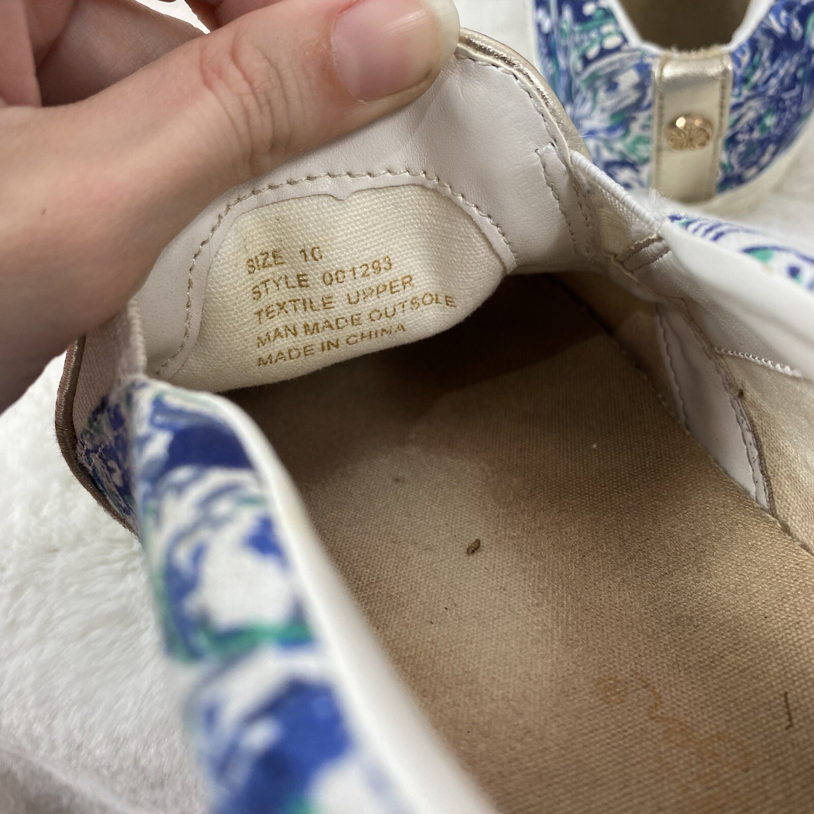 Lilly Pulitzer Julie sneaker Royal Purple 60 animals blue white slip ons size 10
