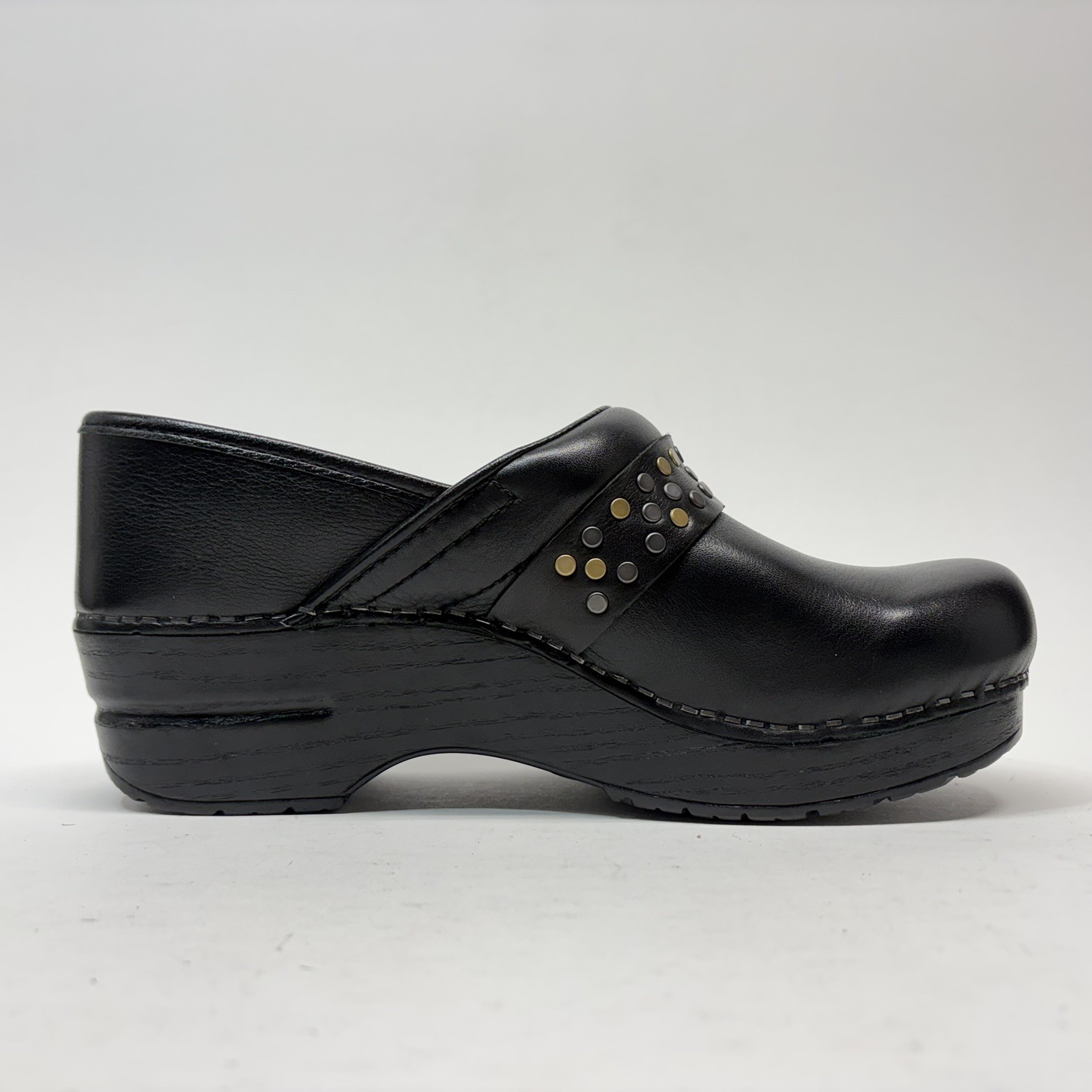 Dansko Pavan Clogs Black Leather Studded Strap Comfort Shoes Walking Size 38