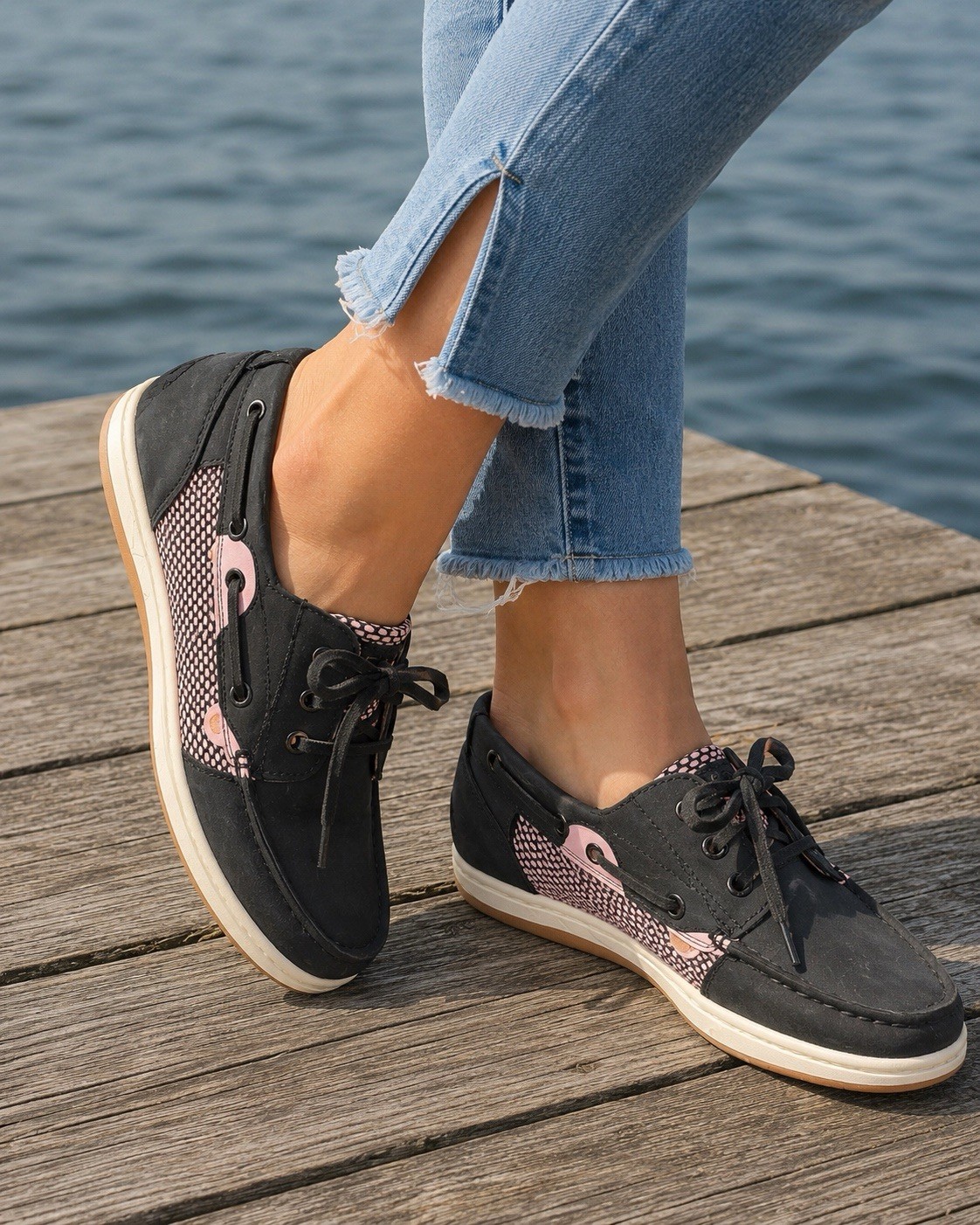 Women’s Sperry Koifish Mesh in Pink And Black Size 8 Preppy Weekend Travel