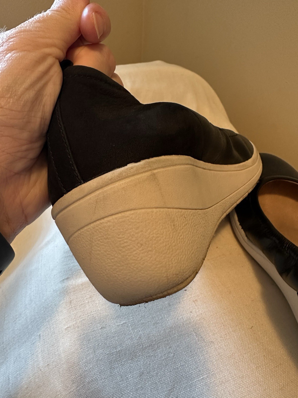 Vionic Jacey Women’s Black Leather Suede Slip-On Comfort Capsule Wedge Flats 9