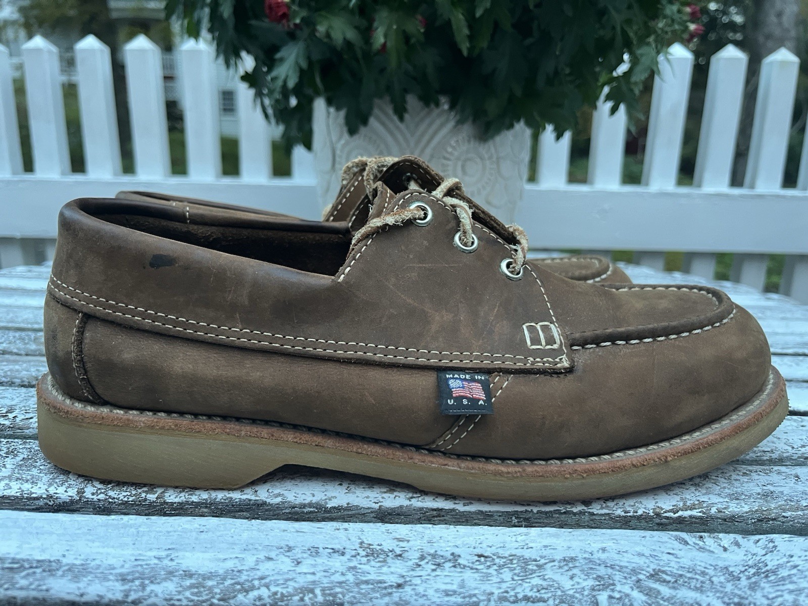 Duluth Trading x Thorogood Womens Leather Moc Toe Work Shoe Oxford Sz 10 Vibram