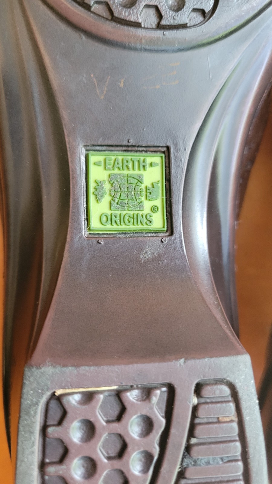 Earth Origins Shoes Womens 8 Brown Carma 2 Leather Clogs Wingtip Slip-ons