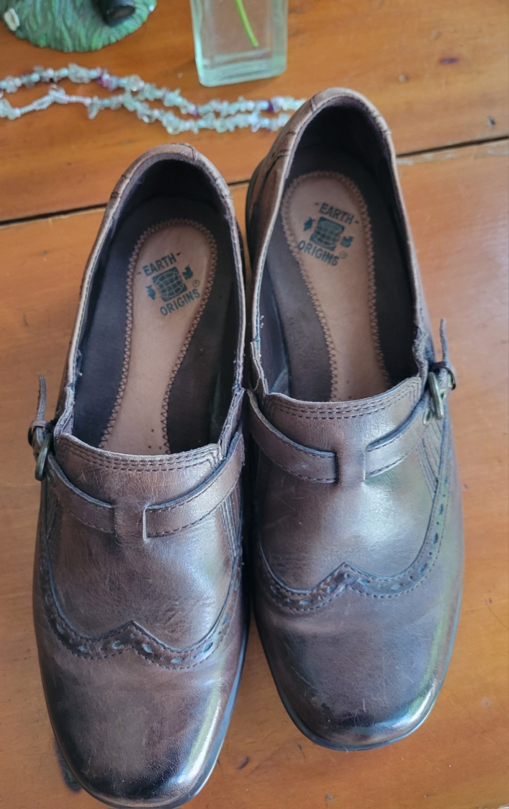 Earth Origins Shoes Womens 8 Brown Carma 2 Leather Clogs Wingtip Slip-ons