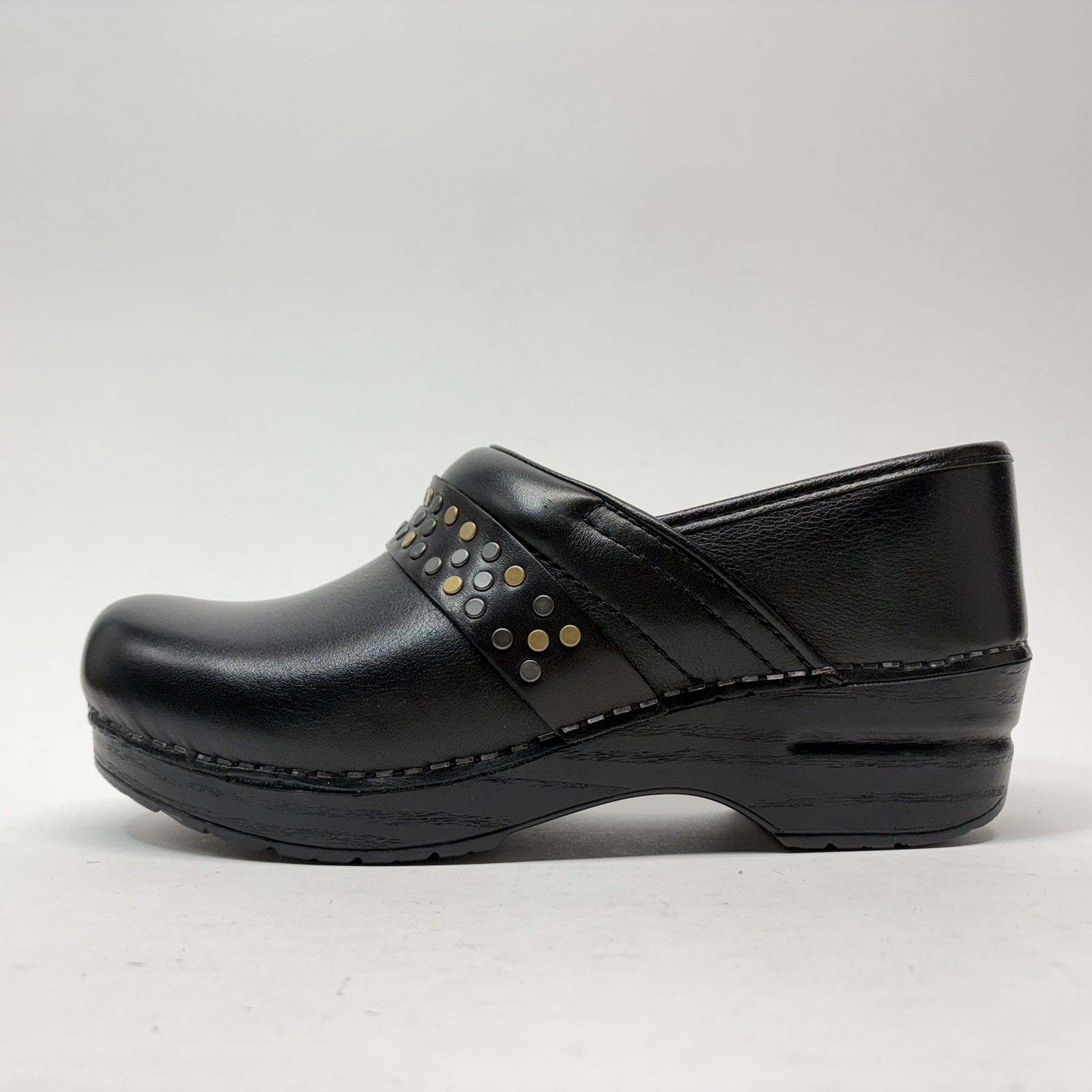 Dansko Pavan Clogs Black Leather Studded Strap Comfort Shoes Walking Size 38