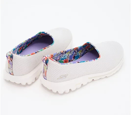 Skechers Slip-Ons Women Size 9 White Multi GOWalk Classic Vegan Washable –336–