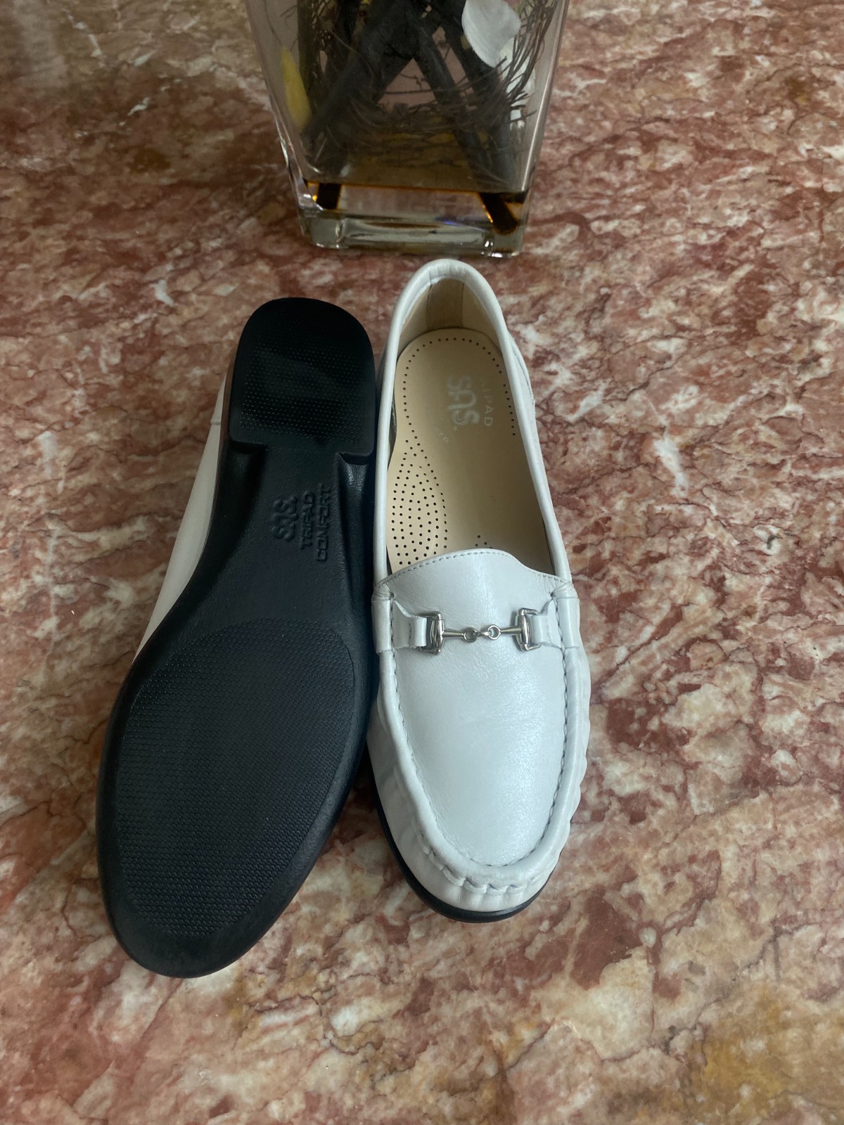New SAS Tripad Women’s Metro Pearl White Leather Horse Bit Loafer Sz 8M, $194.95
