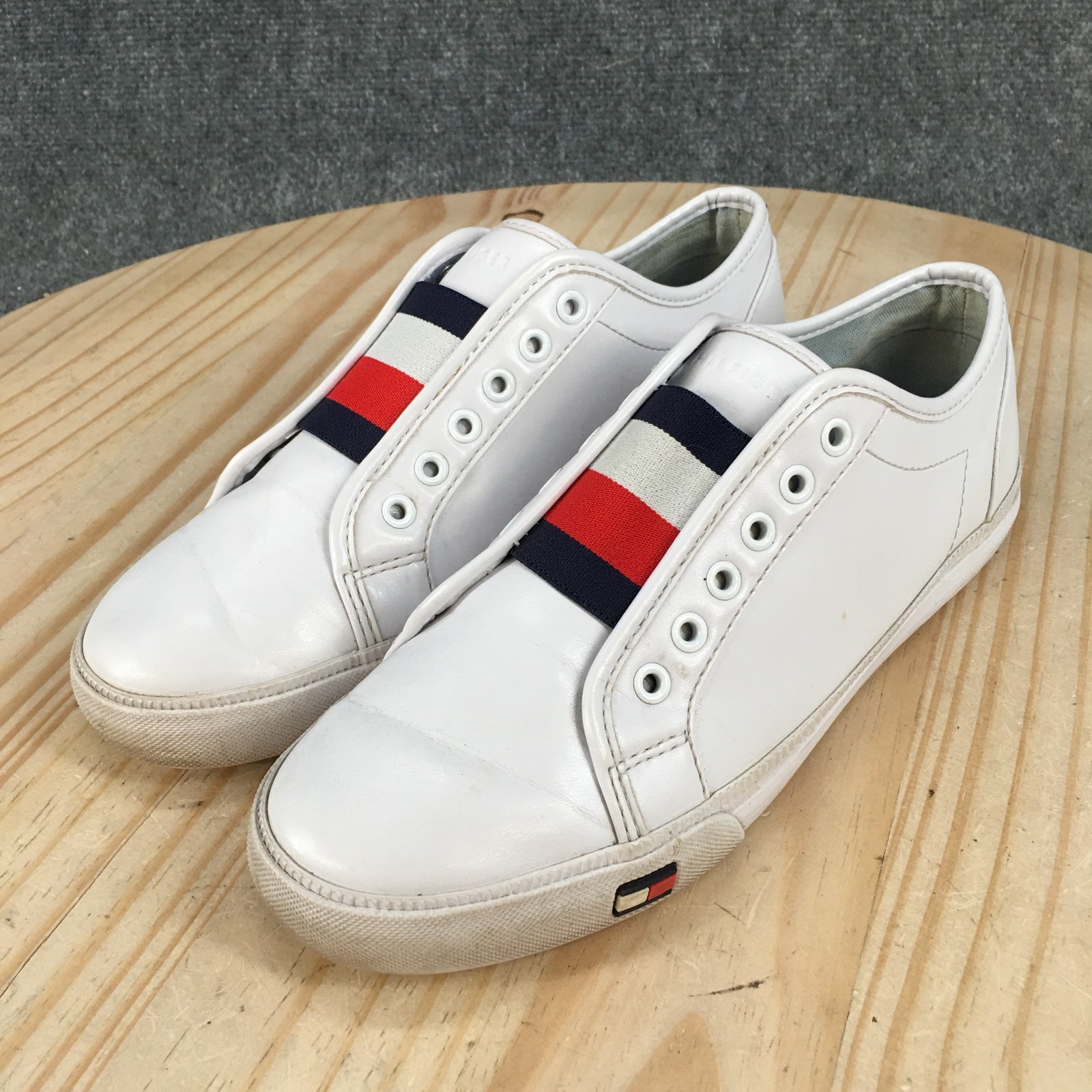 Tommy Hilfiger Shoes Womens 8 M Anni Casual Slip On Laceless Sneakers White
