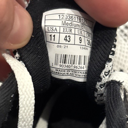 Brooks Women’s Size 11 Revel 5 “Oreo” Running Shoes Sneakers 1203611B121