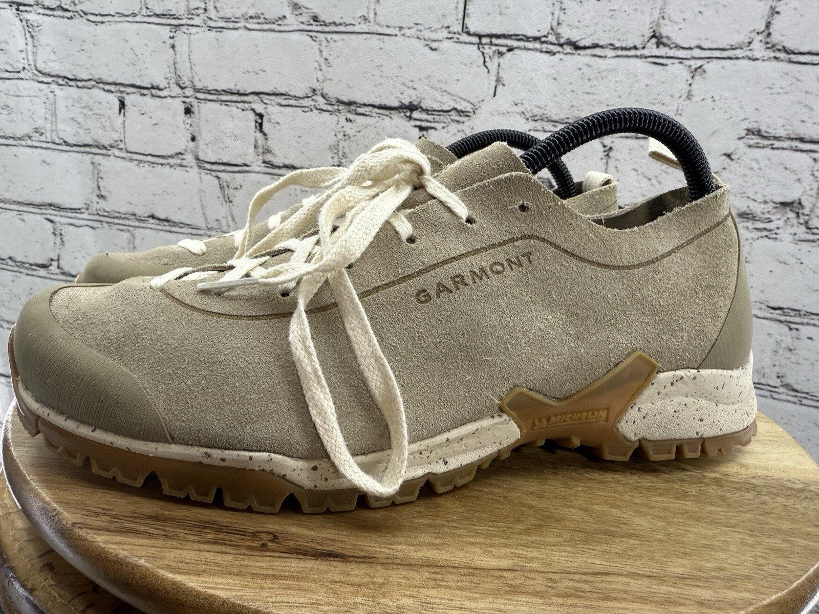 Garmont Tikal Walking Trail Hiking Suede Sneakers Shoes Women’s 10 Beige