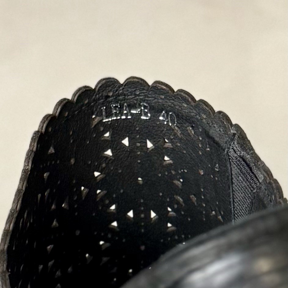 Spring Step Lea Black Leather Mule Laser Cut Open Toe Slip On EU Sz 40 | US Sz 9
