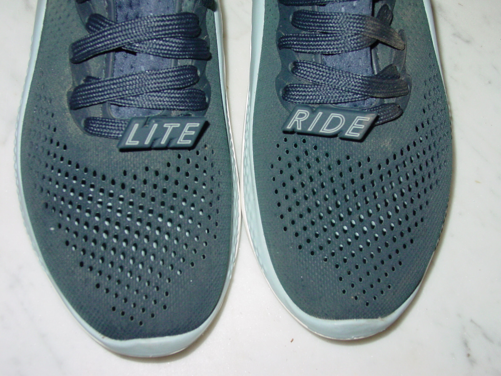 Womens Literide 360 Pacer 206705 Blue Crocs! Size 8