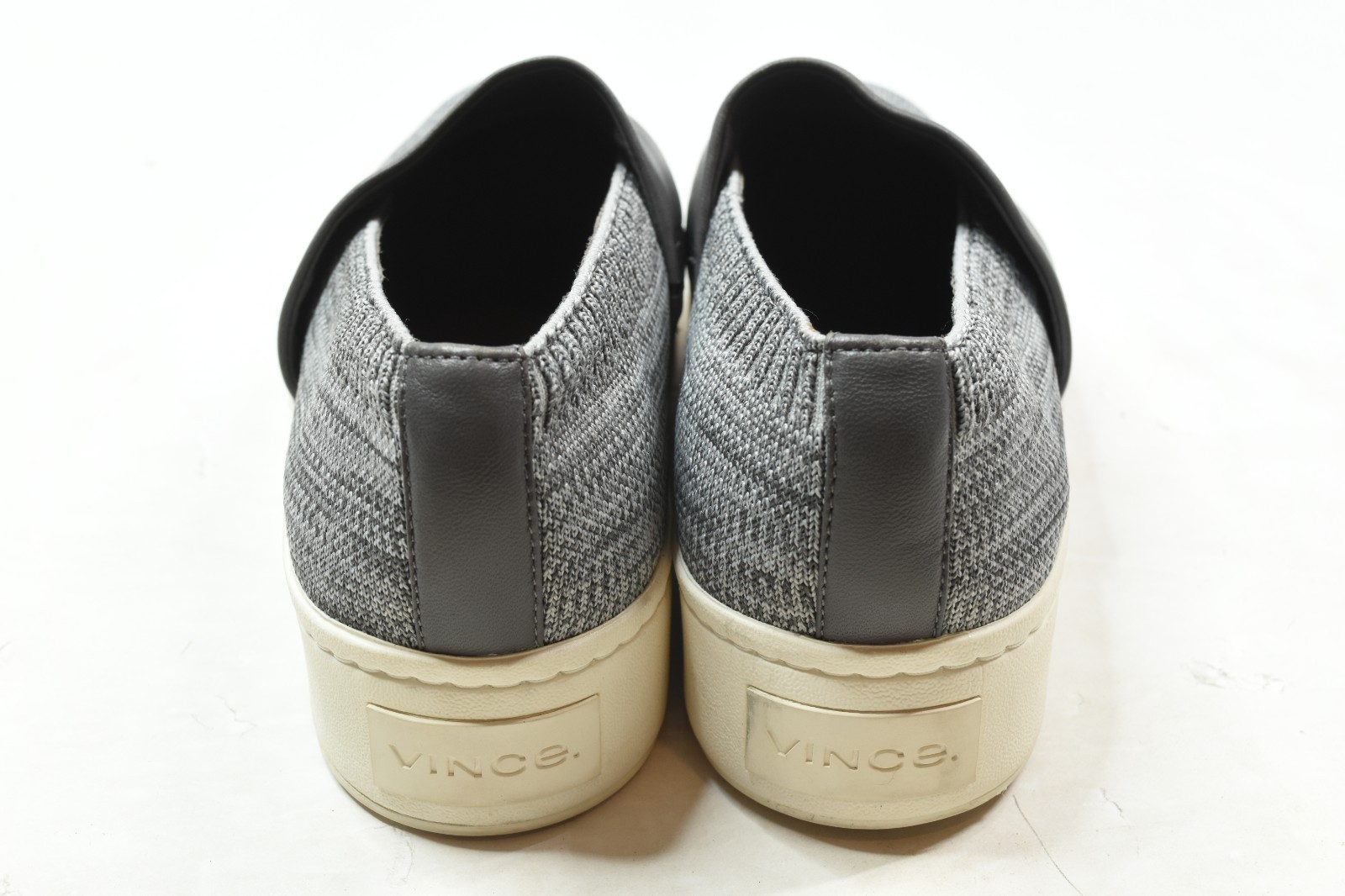 Vince Ward Knit Platform Slip-on Sneakers Womens 7.5 Gray Comfort Casual