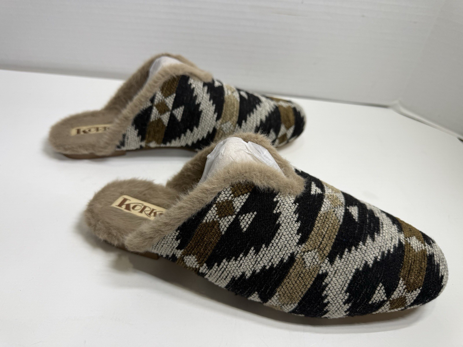 Korks by Kork Ease Size 9M Nile Tan Fuzz Lined Mule Slide Slippers Tan Black NIB