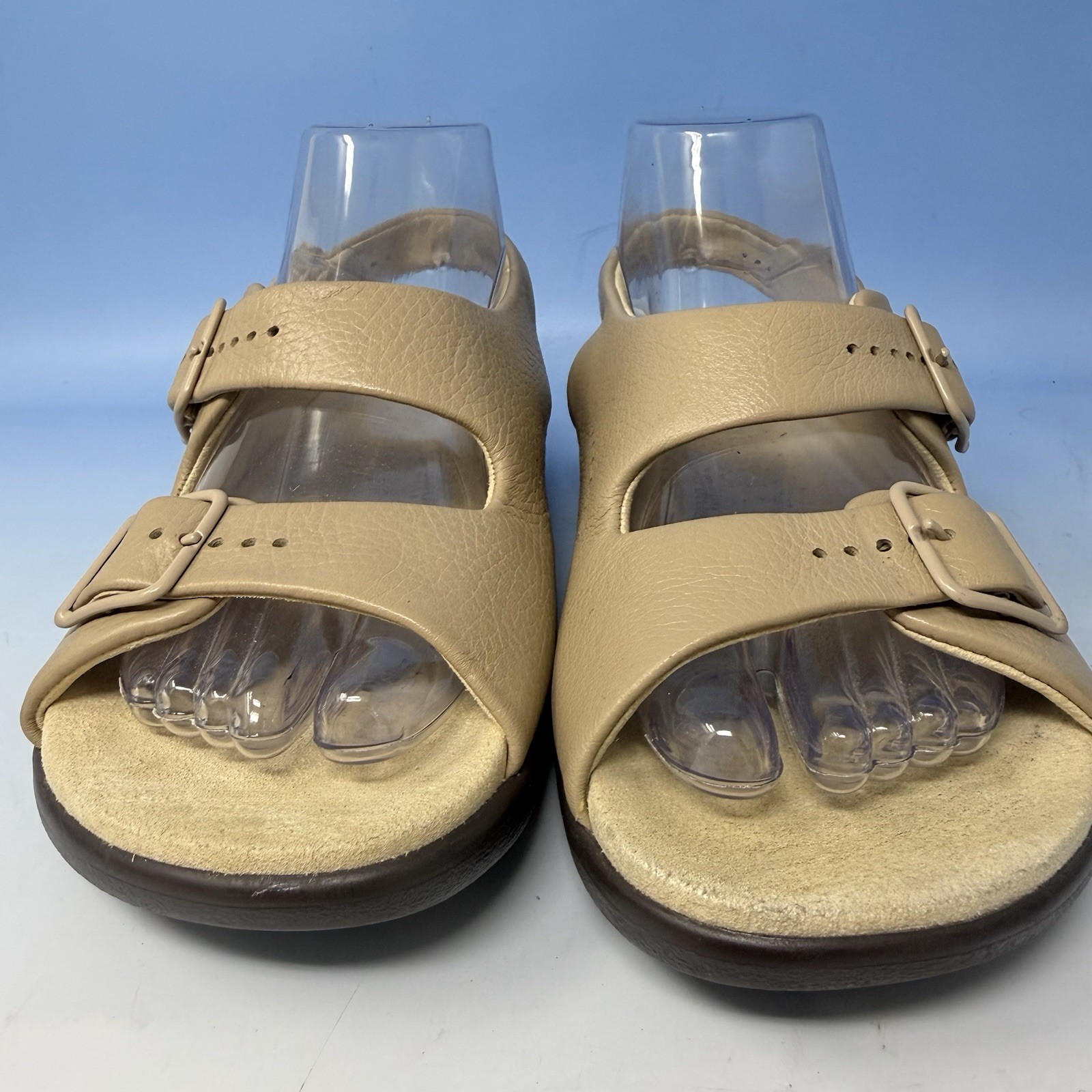SAS Relaxed Walking Sandals Women Sz 6.5 W Beige Leather Comfort Shoe Adjustable