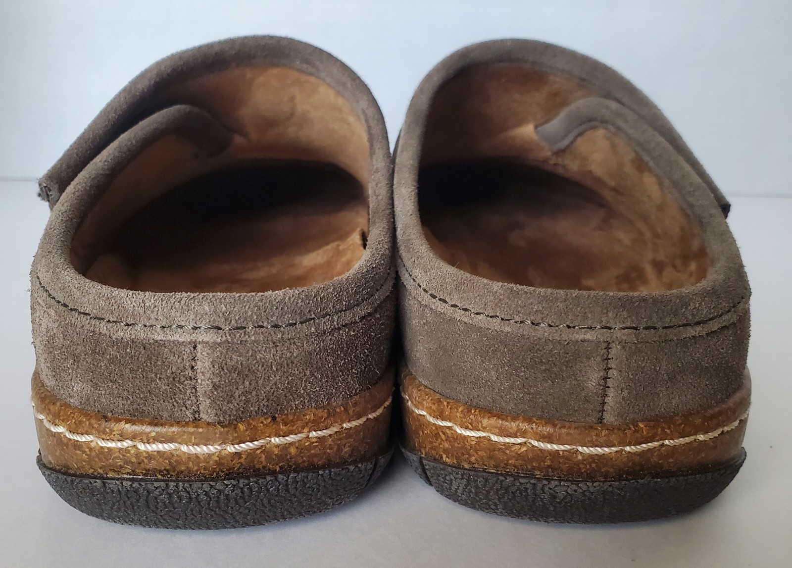 Earth Ezra Olive Green Suede Button Wrap Slip On Comfort Clogs Size 8