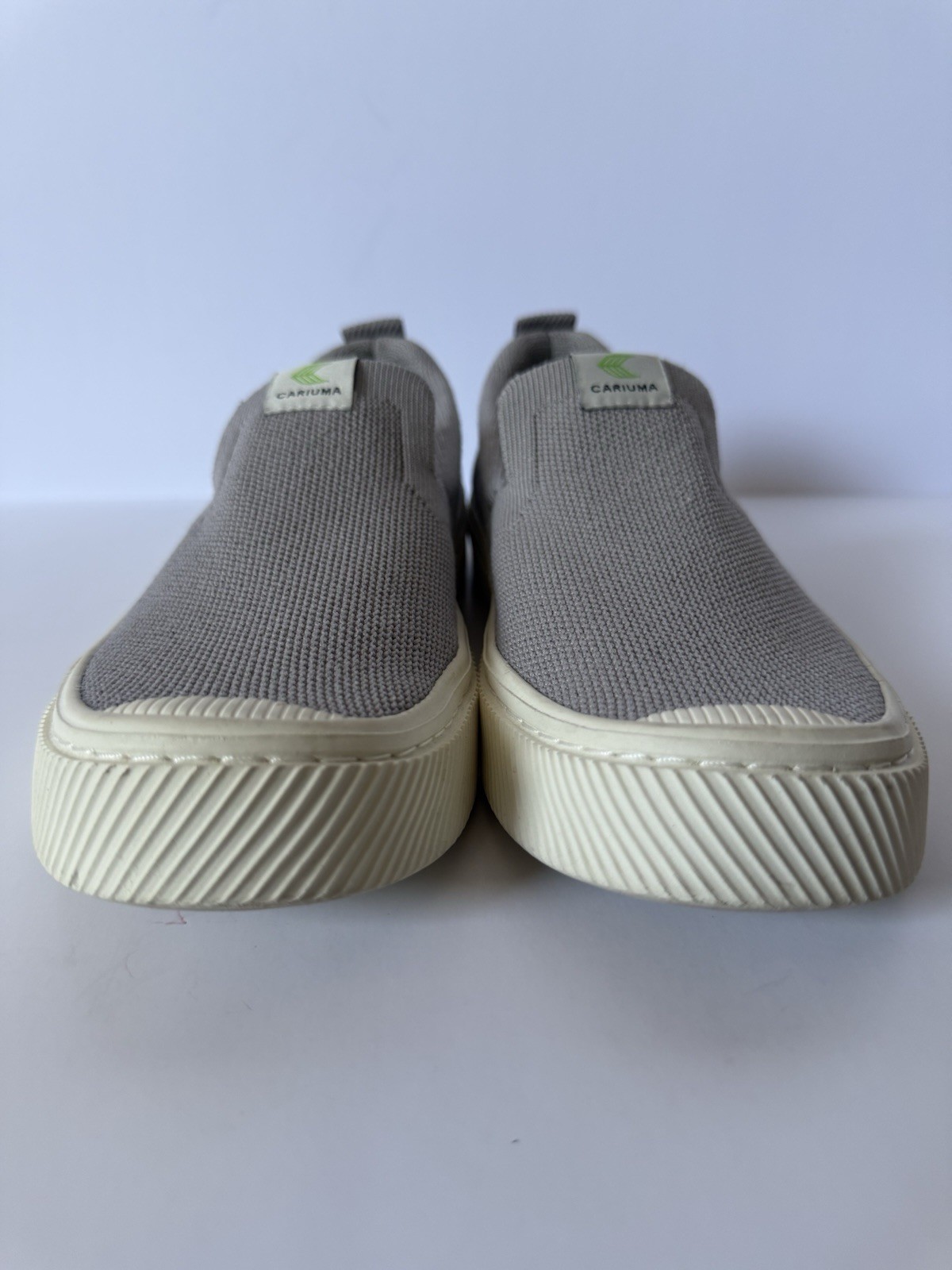 Cariuma IBI Slip-On Shoes Women’s 6.5 Gray Knit Sustainable Casual Comfort