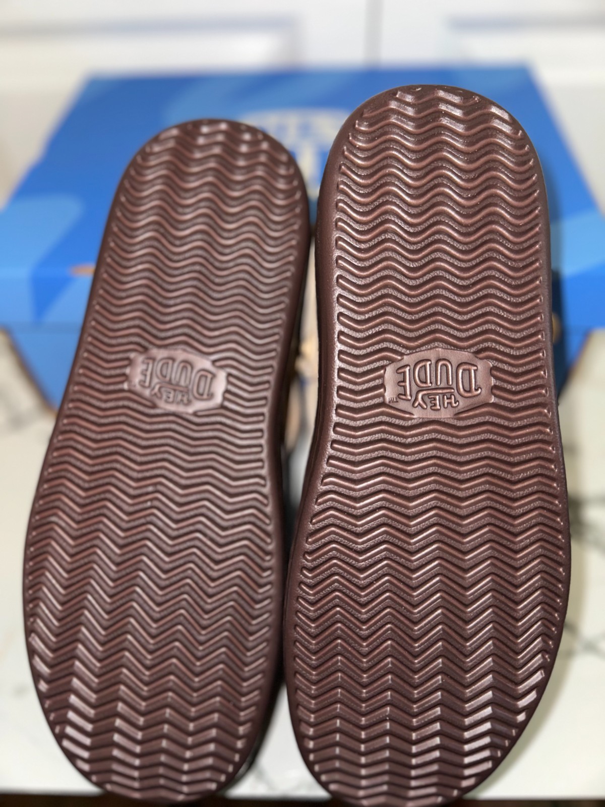 Hey Dude Austin Lift Clog Sesame Multi Suede Women’s Size 10 NWT