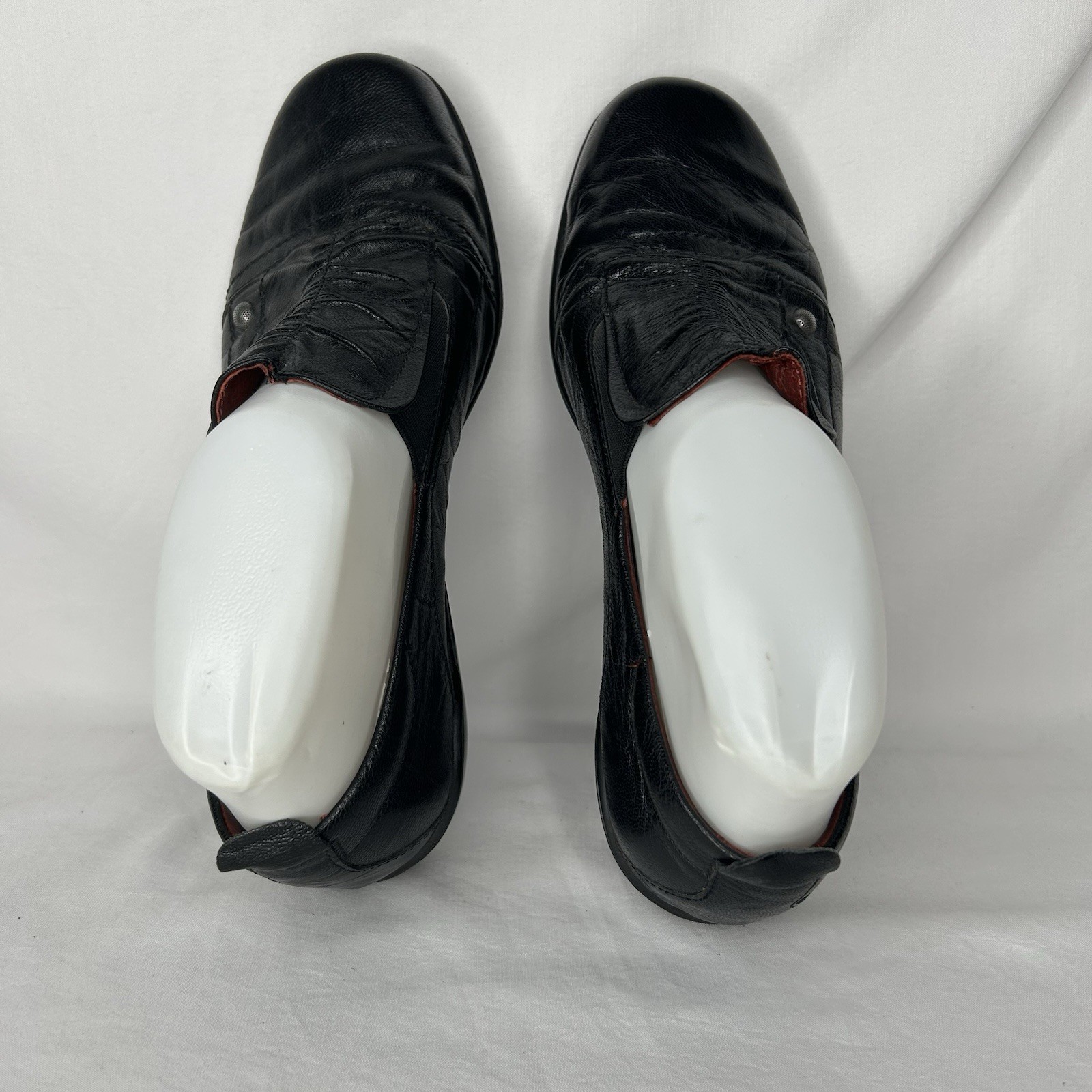 ROMIKA Cassie Wrinkled Black Leather Slip-On Loafers Shoes EU 38 Women’s 7.5