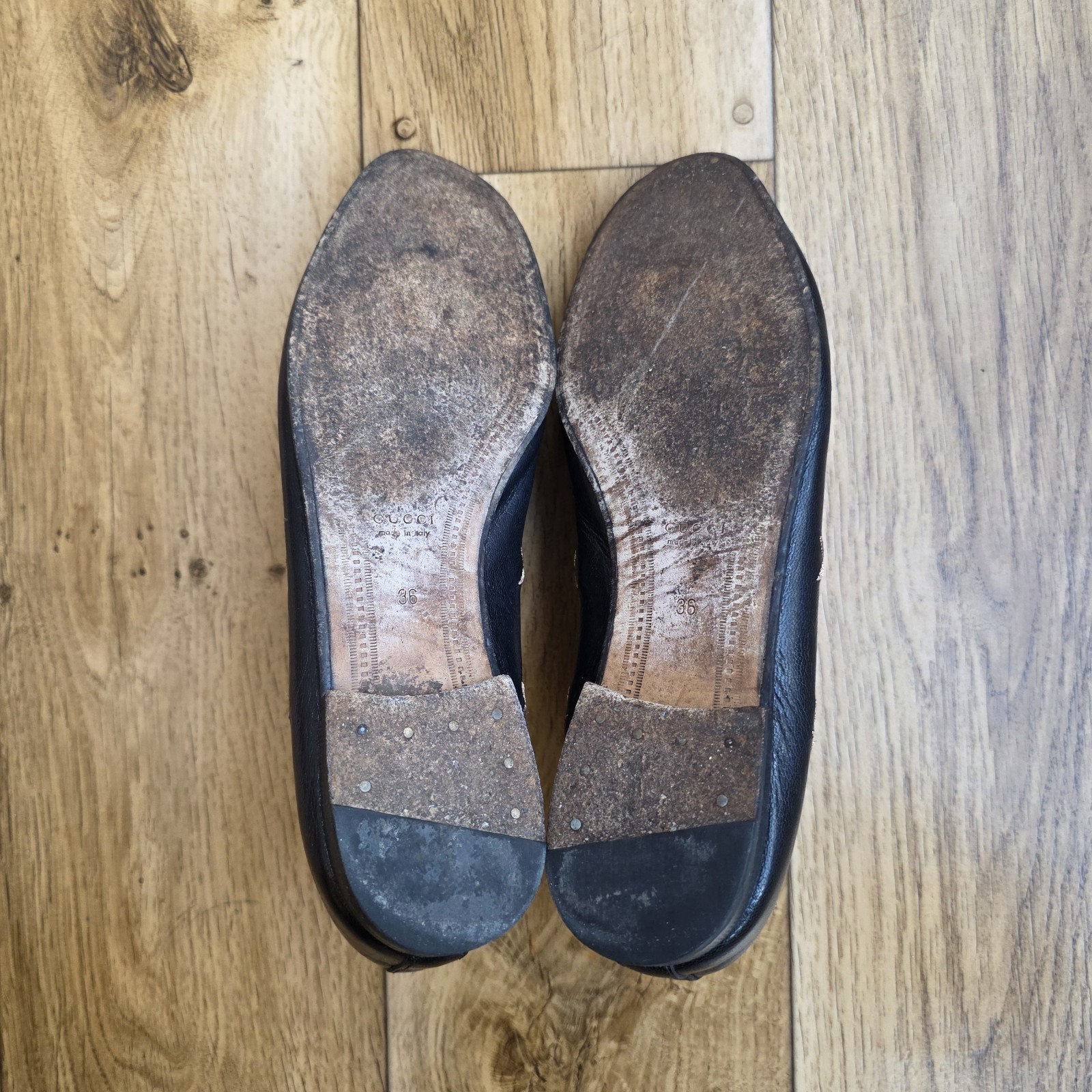 GUCCI HORSEBIT BEE JORDAAN LEATHER LOAFERS SIZE 36 EU, 5.5 US, 3 UK
