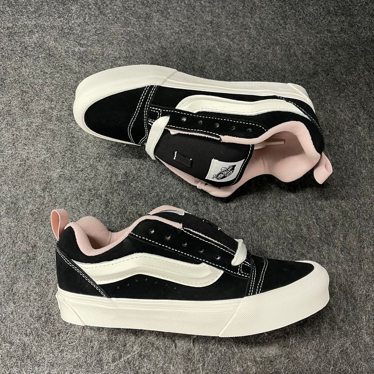 VANS Knu Skool Retro Chunky Shoe Unisex Size US M5/W6.5 Black/Rose