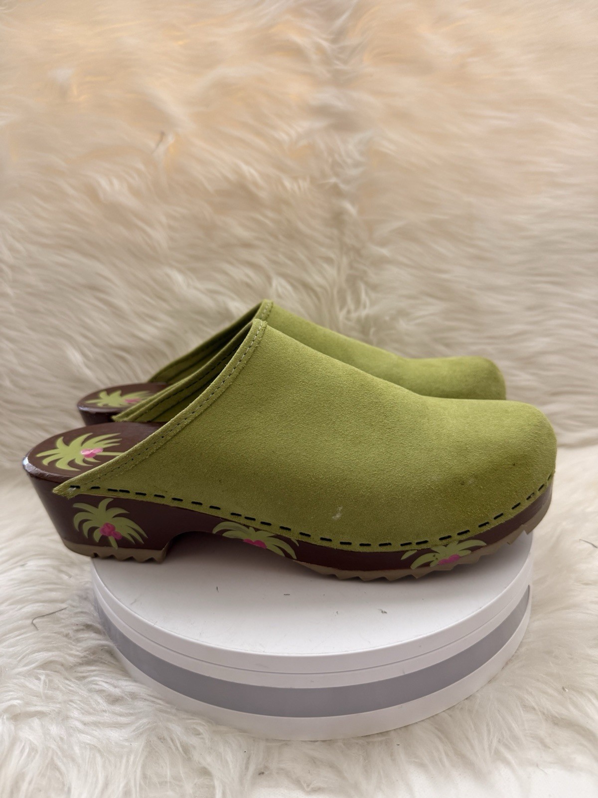 Woman’s Y2K Swedish Style Leather Hand Painted Palm Tree Clogs Size 9-9.5