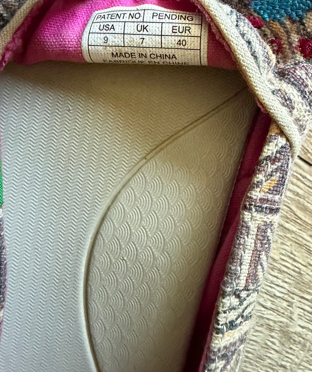 Sanuk Women’s Gypsy Rae Slip-On Loafers W9
