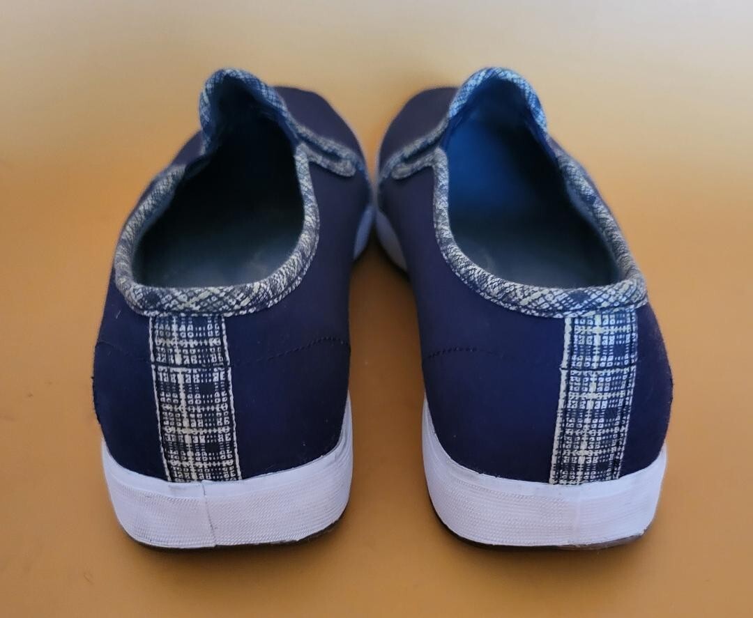 Navy Grasshoppers w/ Navy & White Trim, Women’s 7.5M w/ Purefit Comfort Cushion