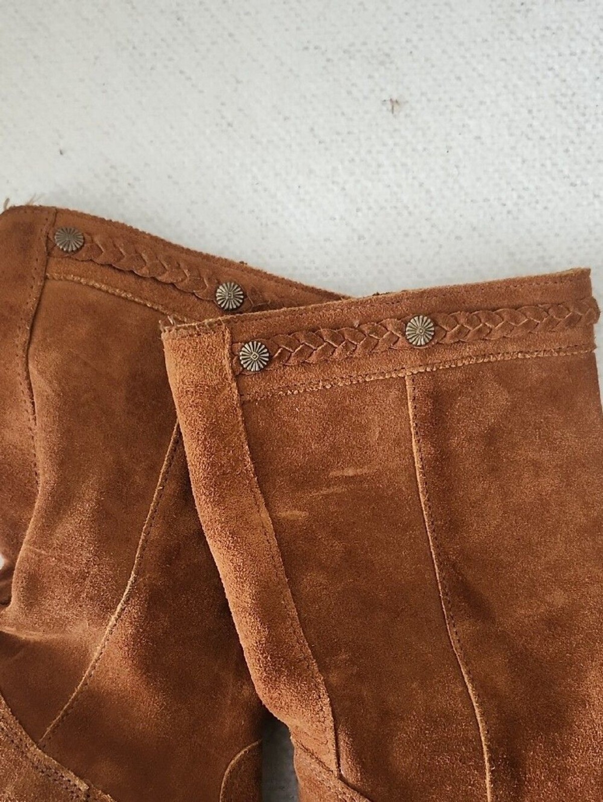 Vintage Minnetonka Suede Mid-Calf Moccasin Boots – Braided Studded Collar Sz 10