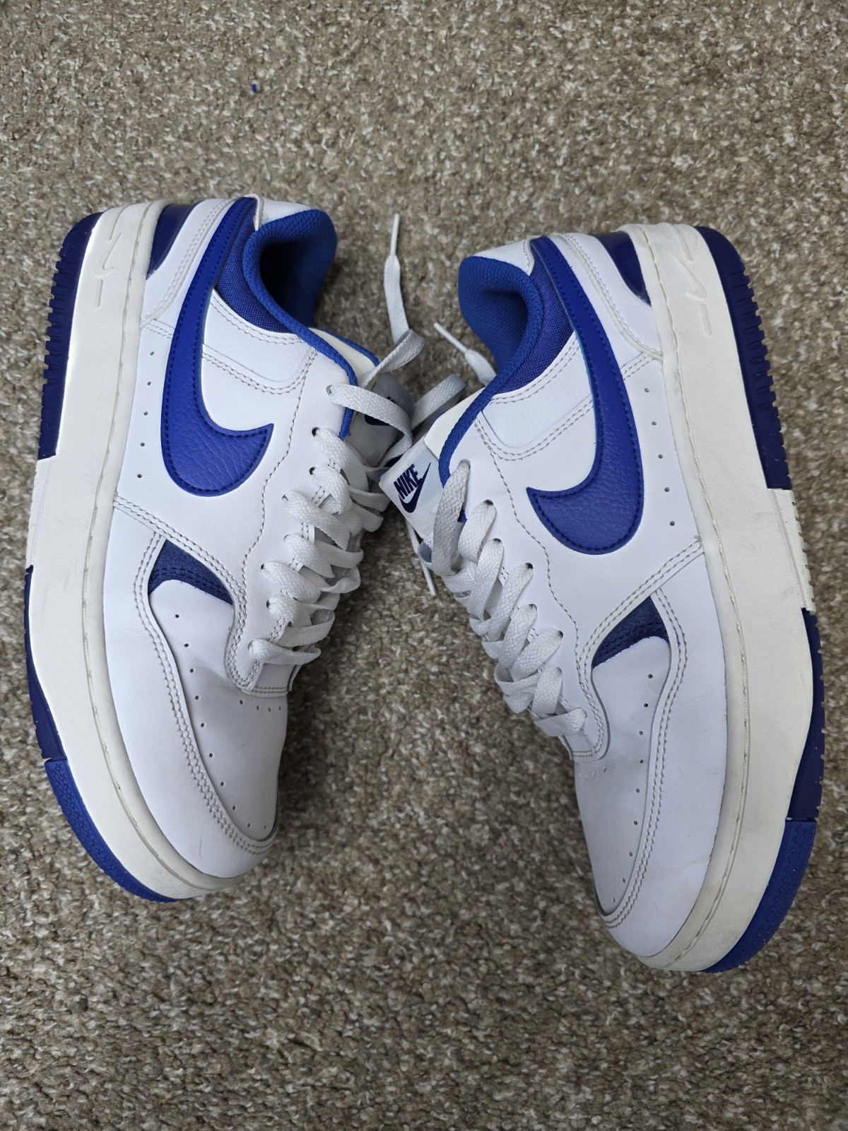 Nike Gamma Force DX9176-101 Sneakers Women’s Size 10 White Royal Platform Shoes