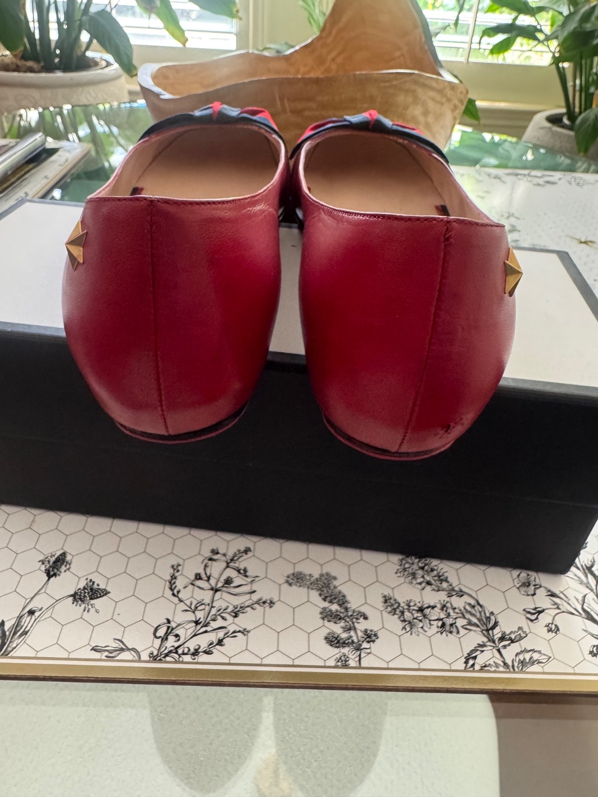 GUCCI LEATHER BALLET FLATS SIZE 41EU