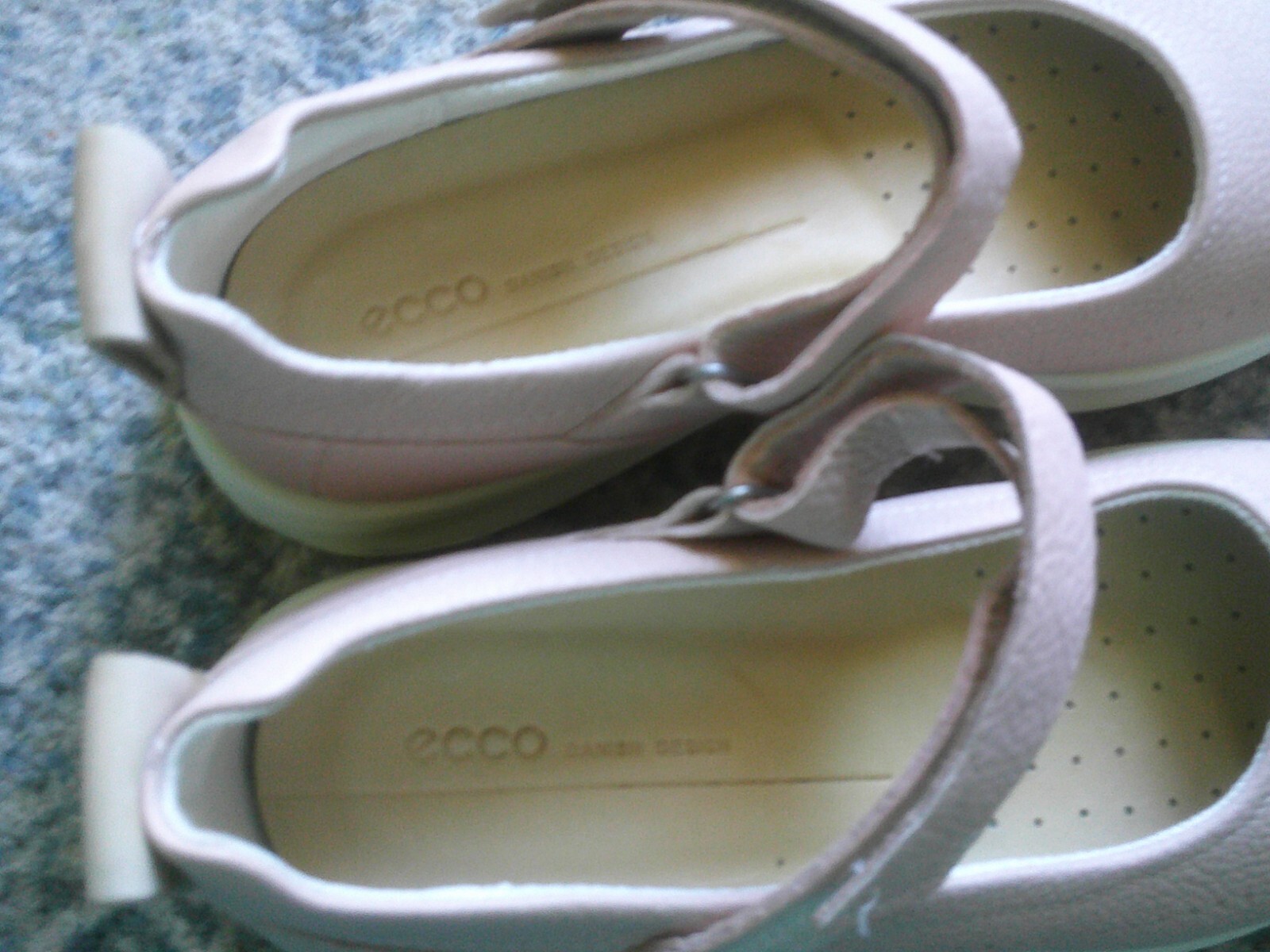 ECCO Mary Jane Pink Leather Danish Design Comfort Flats Euro 40 US 9-9.5 NWOB