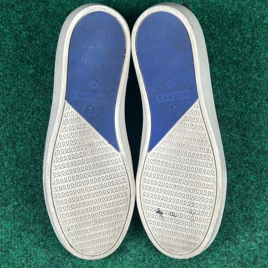 Rothys Sustainable Knit Chelsea Slip On Ankle Sneaker Womens 6.5 Plum White