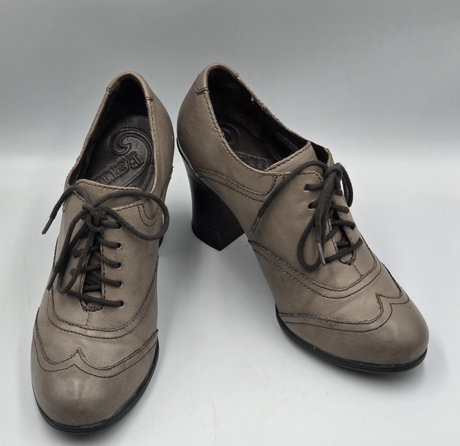 Born Taupe Leather Wingtip Oxford Heel Women’s 8 Shoes Academic School Girl