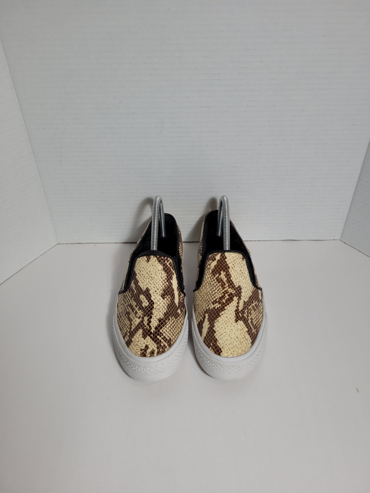 Steve Madden The Blonde Salad Snake Print Slip On Leather Women’s Sneakers Sz 7